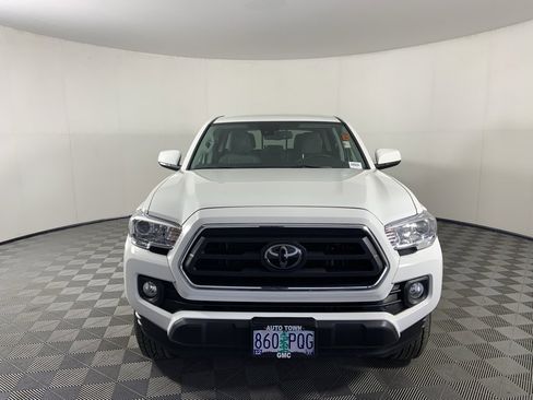 Used 2023 Toyota Tacoma SR5 image 4