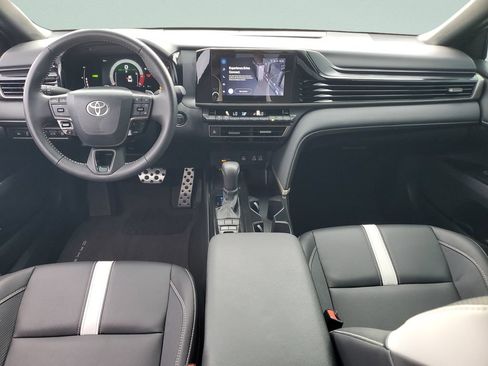 Certified 2026 Toyota Camry SE FWD image 11