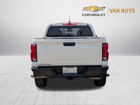 Used 2024 Chevrolet Colorado W/T RWD image 6