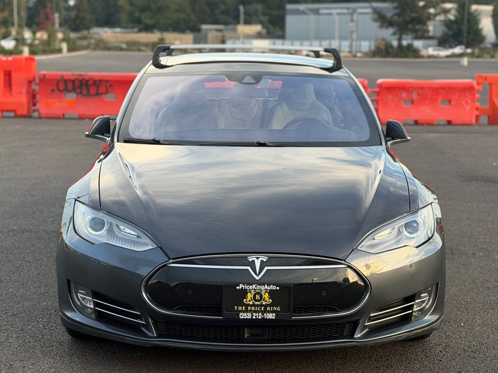 Used 2015 Tesla Model S 85D AWD/4WD image 2