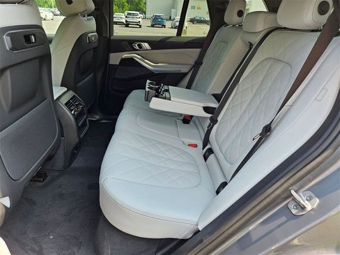 New 2026 BMW X5 xDrive50e w/ Premium Package image 21