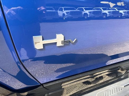 Used 2024 GMC Hummer EV 2X AWD/4WD image 41