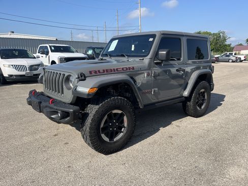 Used 2018 Jeep Wrangler Rubicon AWD/4WD image 4