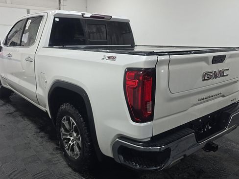 Used 2020 GMC Sierra 1500 SLT w/ SLT Convenience Package AWD/4WD image 3