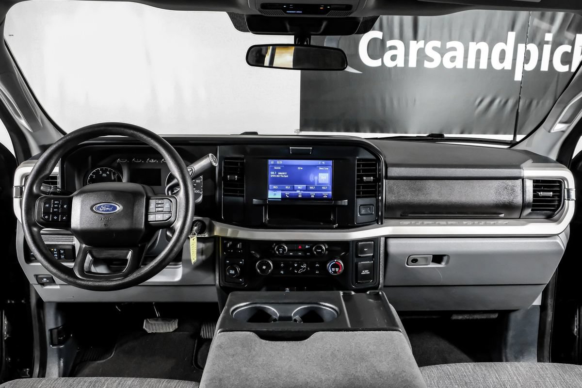 Used 2025 Ford F250 XLT AWD/4WD image 15