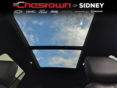 Used 2022 Chevrolet Tahoe RST w/ Luxury Package AWD/4WD image 42