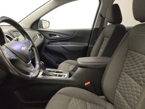 Used 2019 Chevrolet Equinox LT AWD/4WD image 17