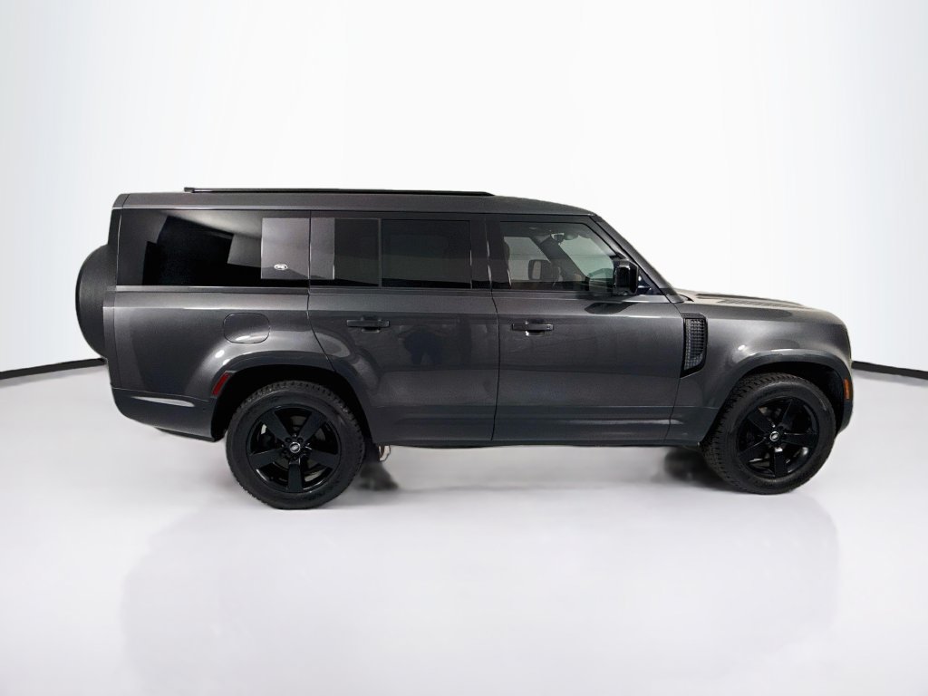Used 2023 Land Rover Defender 130 First Edition AWD/4WD image 4
