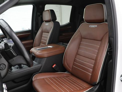 Used 2022 GMC Sierra 1500 Denali Ultimate image 25