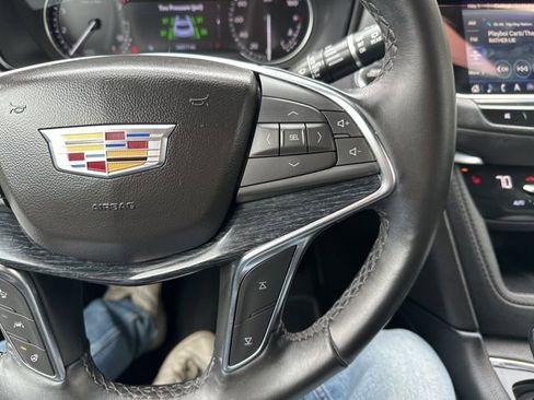 Used 2024 Cadillac XT5 Premium Luxury FWD image 24