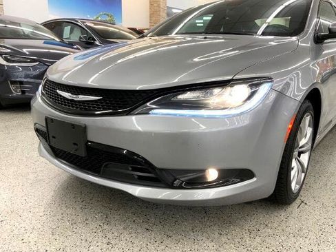Used 2016 Chrysler 200 S image 34