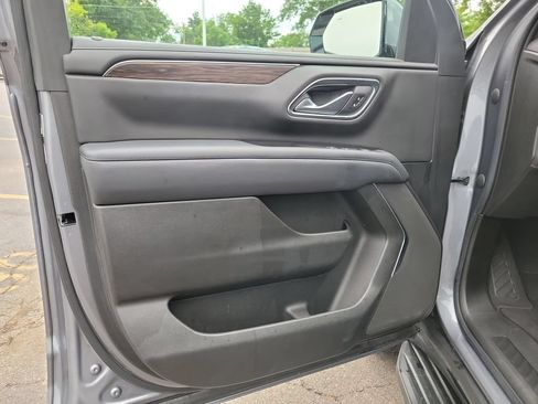 Used 2022 Chevrolet Suburban LS w/ Driver Alert Package AWD/4WD image 22