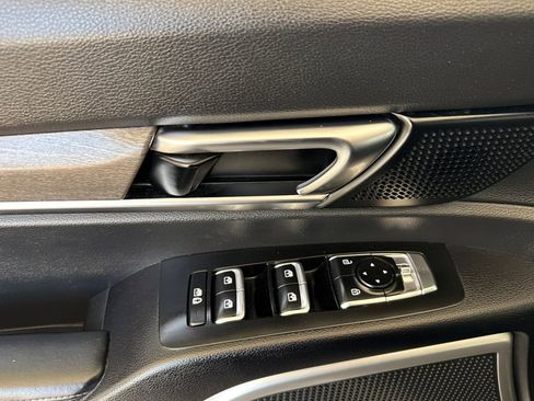 Used 2021 Kia Telluride EX w/ EX Premium Package FWD image 11