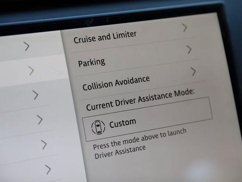 New 2026 Land Rover Range Rover Velar Dynamic SE AWD/4WD image 42
