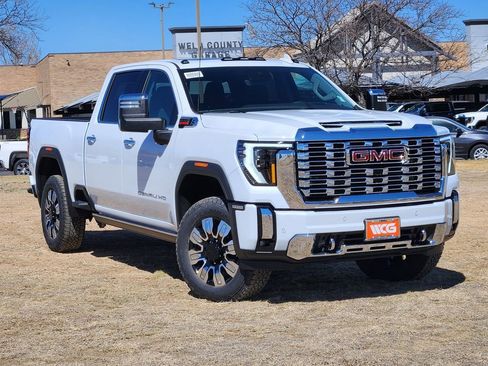 New 2026 GMC Sierra 3500 Denali w/ Denali Reserve Package image 2