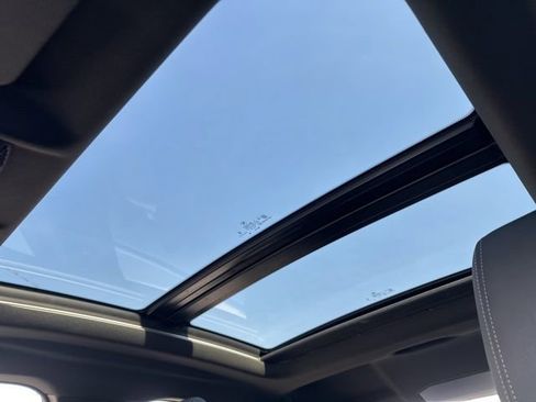 Used 2025 BMW 228i xDrive image 30