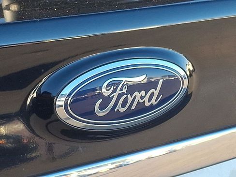 Used 2020 Ford Edge SEL image 48