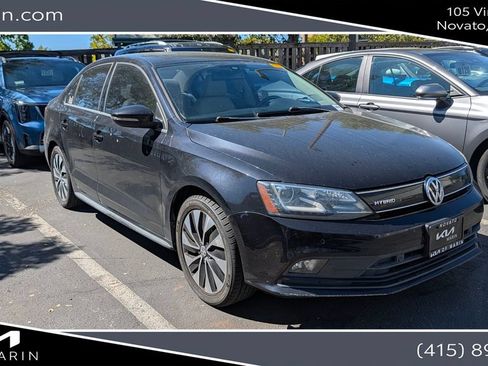 Used 2015 Volkswagen Jetta SEL Premium FWD image 1