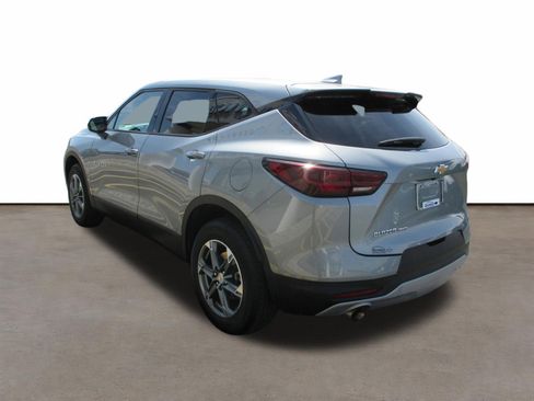 Used 2025 Chevrolet Blazer LT AWD/4WD image 5