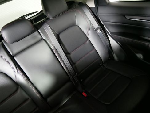 Used 2025 MAZDA CX-5 Carbon Edition image 14