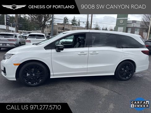 Used 2025 Honda Odyssey Sport-L image 4