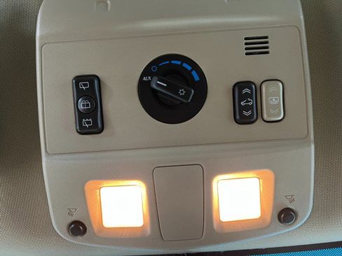 Used 2008 Cadillac SRX AWD image 33