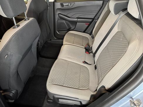 Used 2022 Ford Escape SE w/ Cold Weather Package AWD/4WD image 21