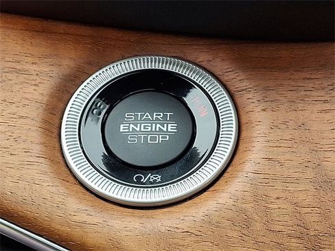 Used 2022 Jeep Grand Cherokee Summit image 21