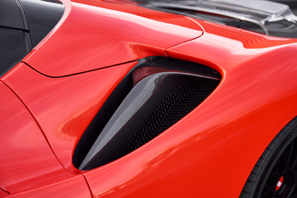 Used 2022 Ferrari SF90 Spider AWD/4WD image 12