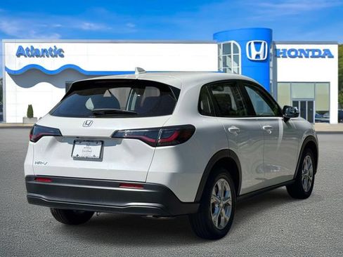 Certified 2023 Honda HR-V LX image 5