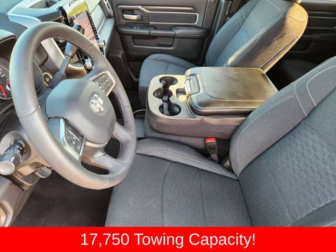 Used 2025 RAM 2500 Big Horn AWD/4WD image 24