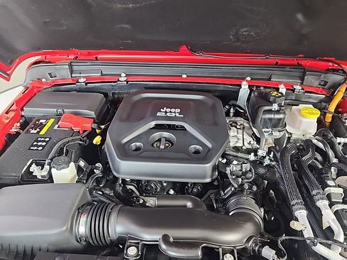 Used 2023 Jeep Wrangler Unlimited Rubicon 4xe w/ Safety Group image 30