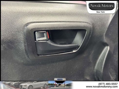 Used 2022 Toyota Tacoma SR5 image 14