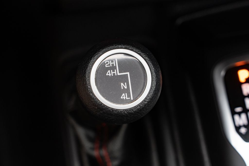Used 2021 Jeep Gladiator Rubicon AWD/4WD image 21