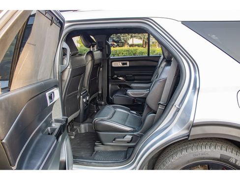 Used 2021 Ford Explorer ST w/ ST Street Pack AWD/4WD image 18