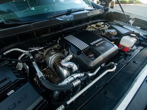 Used 2020 Chevrolet Silverado 1500 LT w/ All-Star Edition AWD/4WD image 36