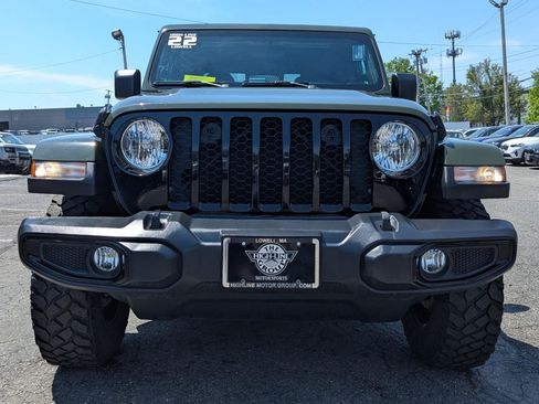 Used 2022 Jeep Gladiator Sport AWD/4WD image 4