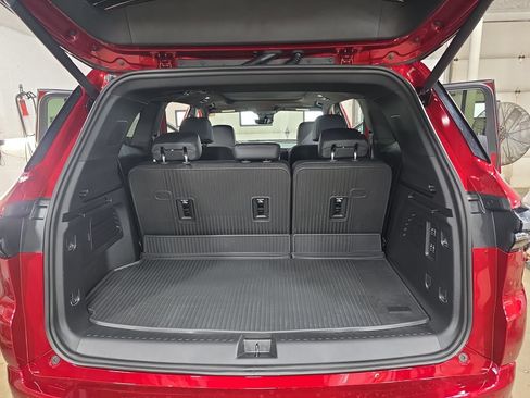 New 2026 Buick Enclave Avenir w/ Super Cruise Package AWD/4WD image 13