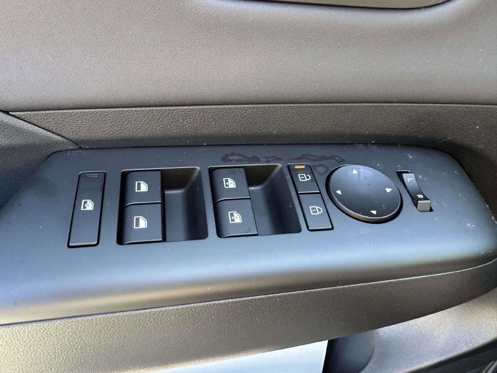 New 2026 Hyundai Kona Limited AWD/4WD image 33