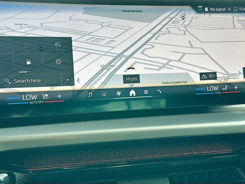 Certified 2025 BMW 330i 330i w/ M Sport Package image 13