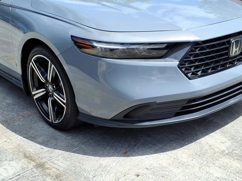 Used 2023 Honda Accord Sport image 8