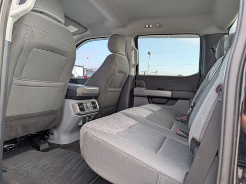 Used 2021 Ford F150 XLT w/ Equipment Group 302A High RWD image 11
