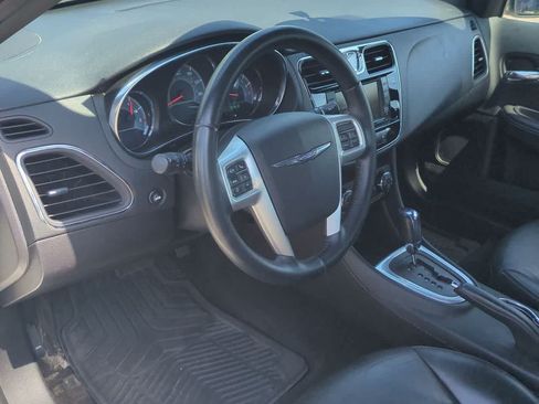 Used 2013 Chrysler 200 Limited w/ Sun & Sound Pkg FWD image 2