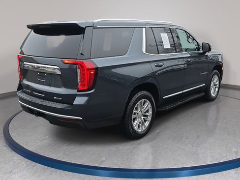 Used 2021 GMC Yukon SLT w/ SLT Premium Package image 5