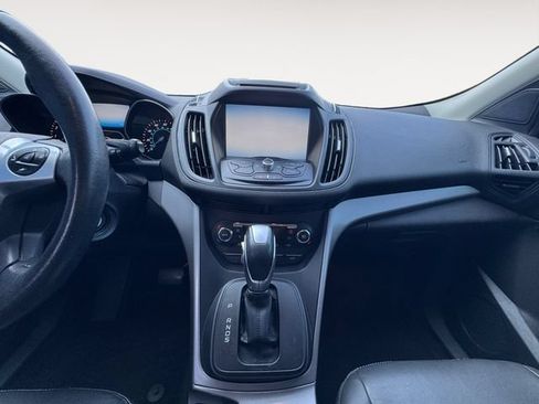 Used 2015 Ford Escape SE w/ Equipment Group 201A FWD image 11