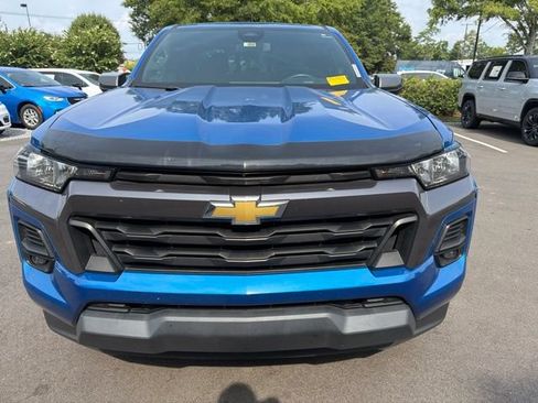 Used 2023 Chevrolet Colorado LT w/ LT Convenience Package RWD image 9