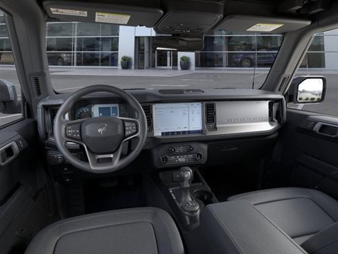 New 2025 Ford Bronco Outer Banks image 9