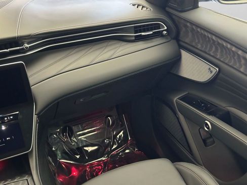 New 2025 Maserati Grecale Modena AWD/4WD image 24