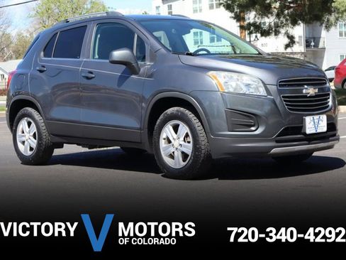 Used 2016 Chevrolet Trax LT w/ LT Convenience Package image 46