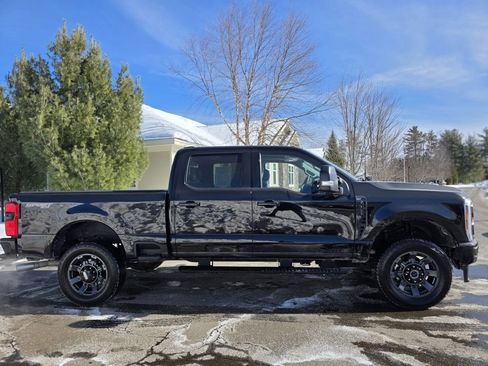 Used 2024 Ford F350 XLT w/ XLT Premium Package image 10